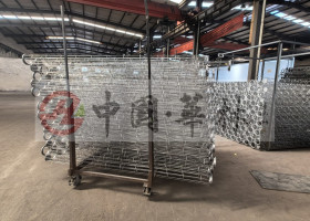 304不锈钢 袋笼 生产装货过程